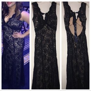 Nightway navy blue  lace petite dress